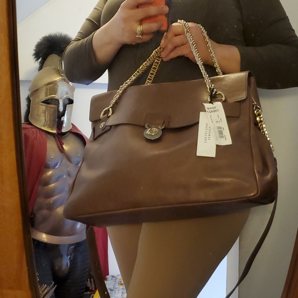 Versace Collection Leather Flapover Vistello Bag - Picture 16 of 17